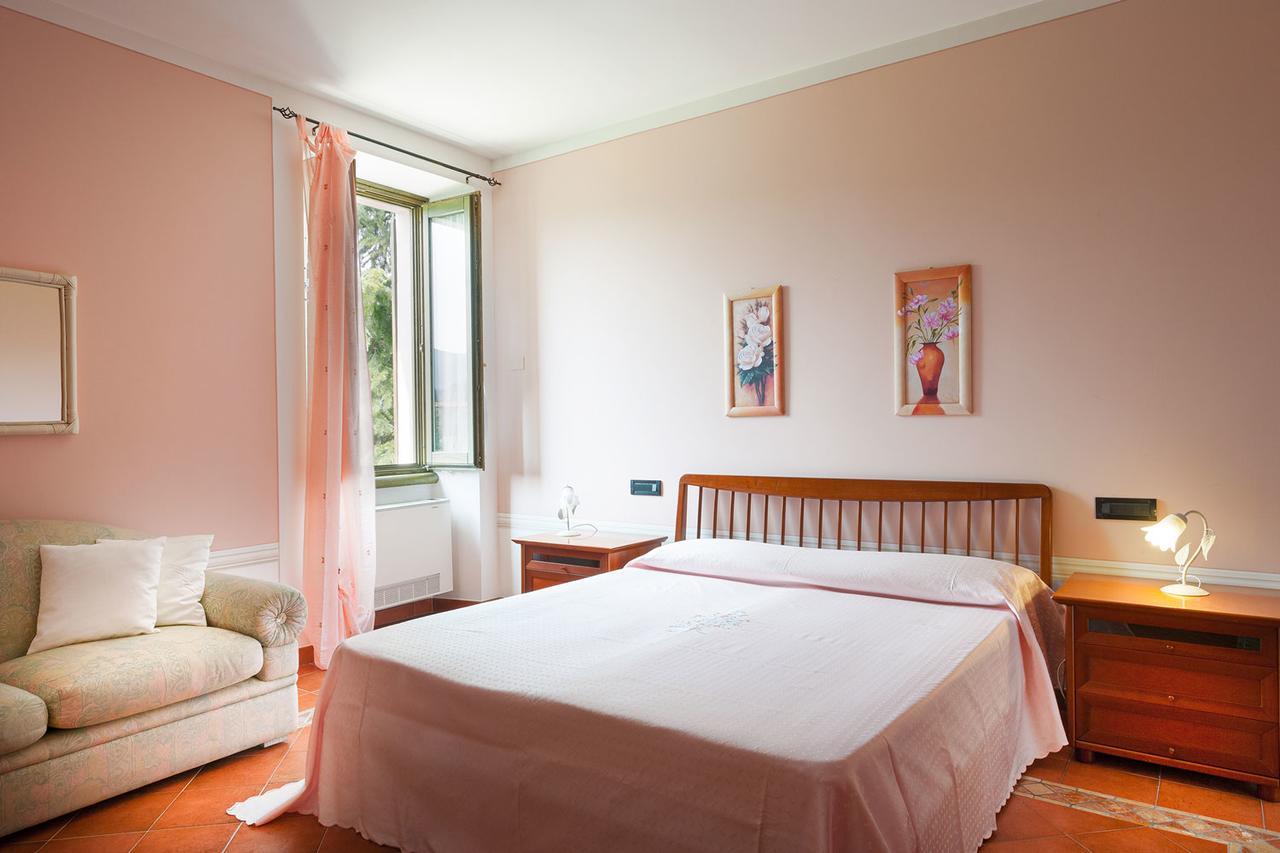 Olea Dei Holiday Apartments San Felice del Benaco Ngoại thất bức ảnh